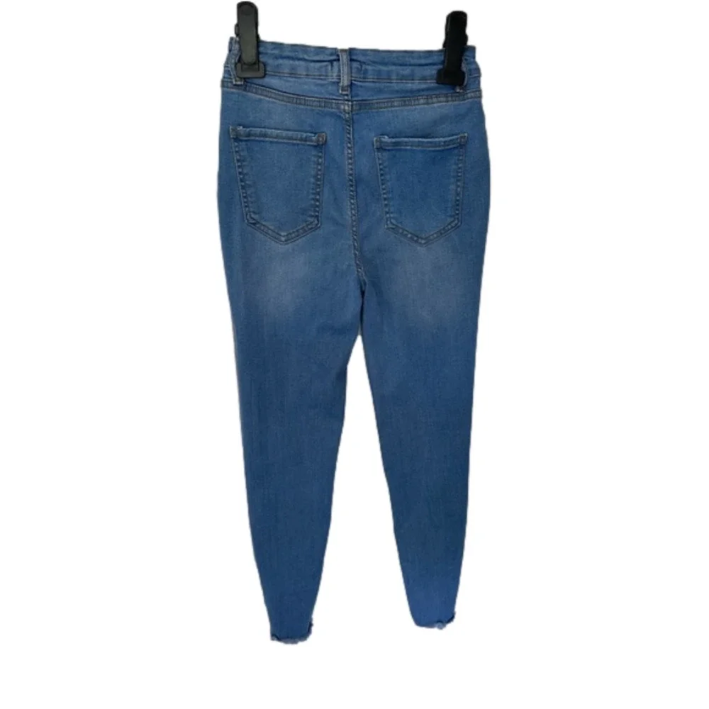 BOOHOO Petite Size 8 Blue Ripped Skinny Jeans - Picture 3 of 12